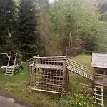 Konukevi Hotylek Na Myte 3*