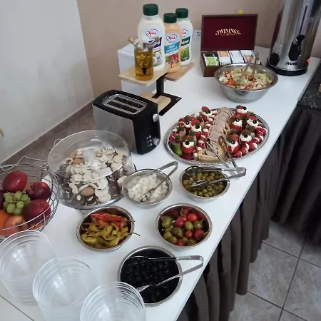 Hotylek Na Myte Guest house *