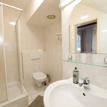 Hotylek Na Myte Guest house