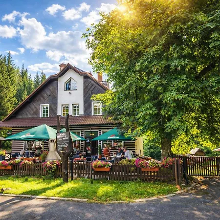 Pensjonat Hotylek Na Myte Harrachov